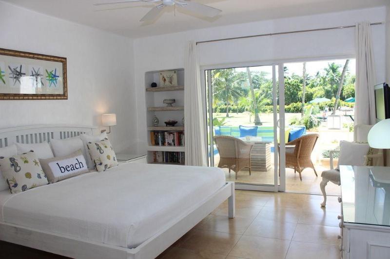 Glitter Bay Hotel Porters Buitenkant foto
